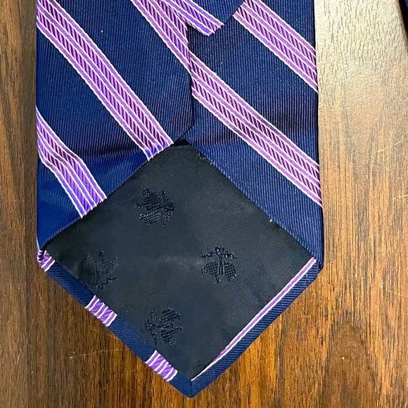 Brooks Brothers Stripped Silk Neck Tie - Picture 4 of 4